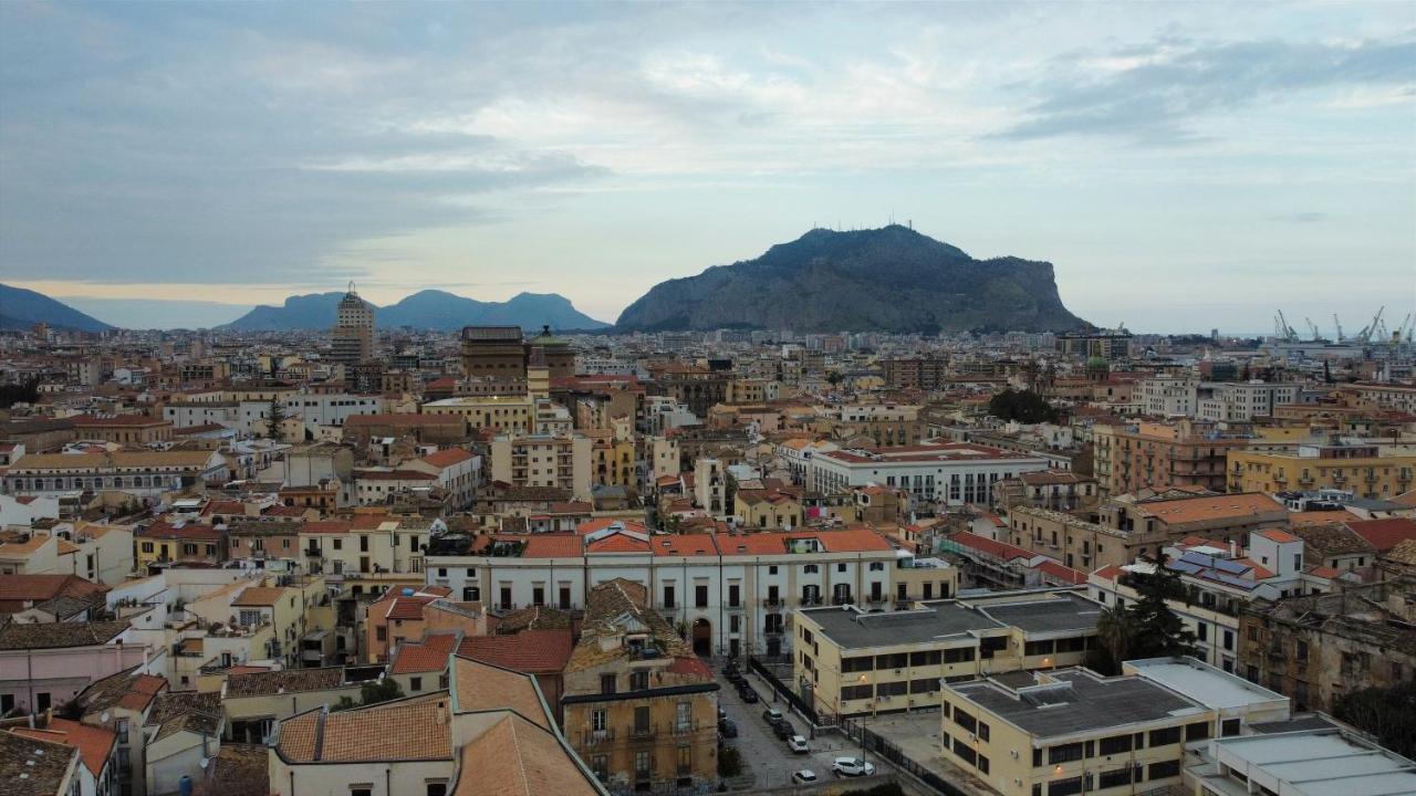 Hotel Politeamari à Palerme Extérieur photo
