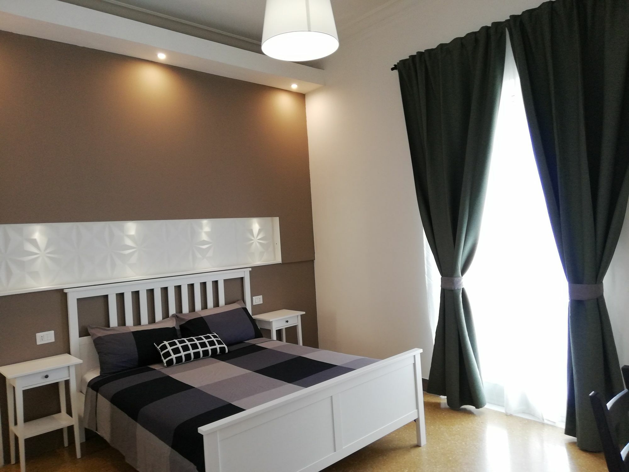Hotel Politeamari à Palerme Extérieur photo