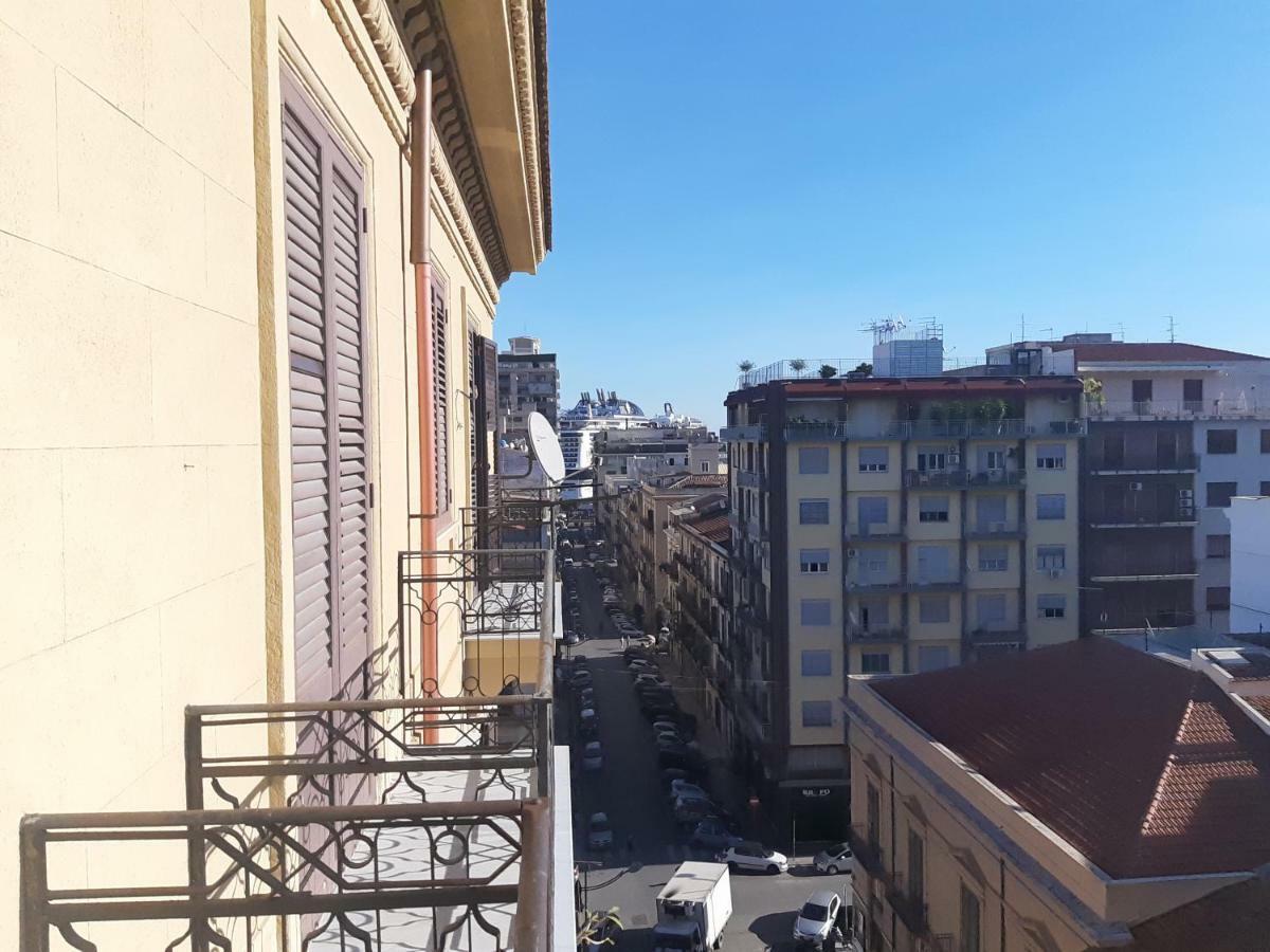 Hotel Politeamari à Palerme Extérieur photo